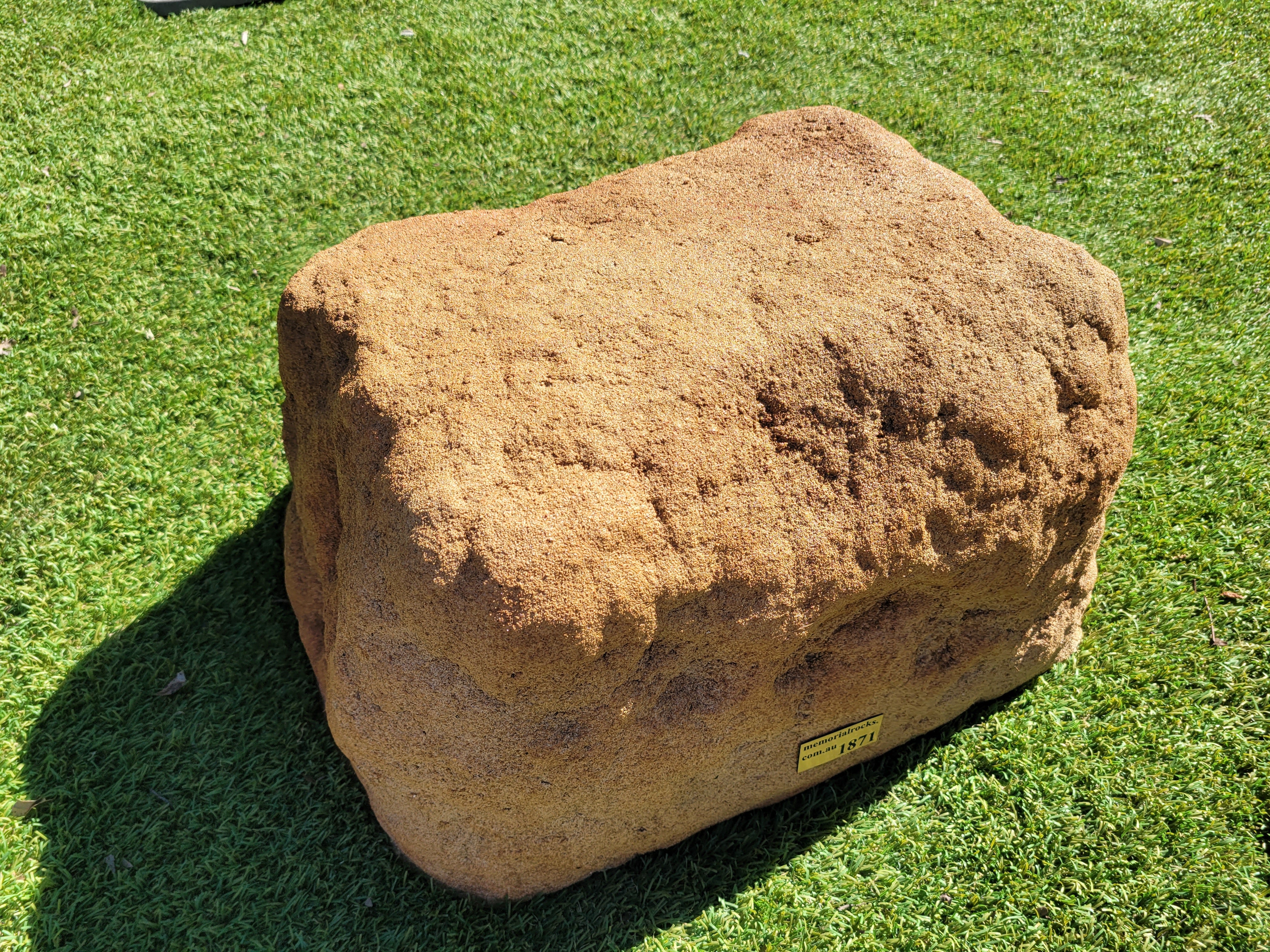 Memorial Rock Urn 1871 Large Double Sandstone