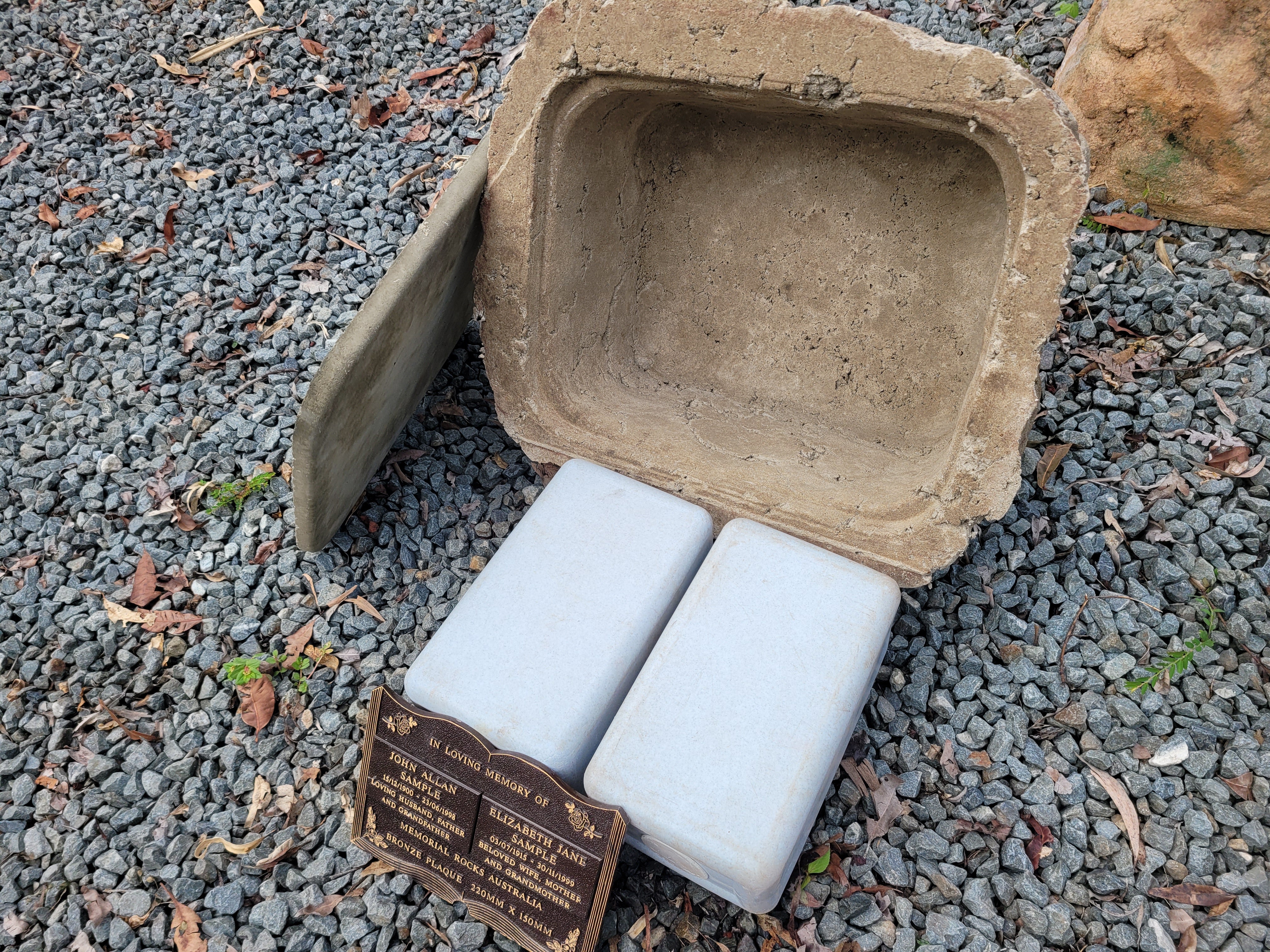 Memorial Rock Urn 2061 Large Double Natural Riversand