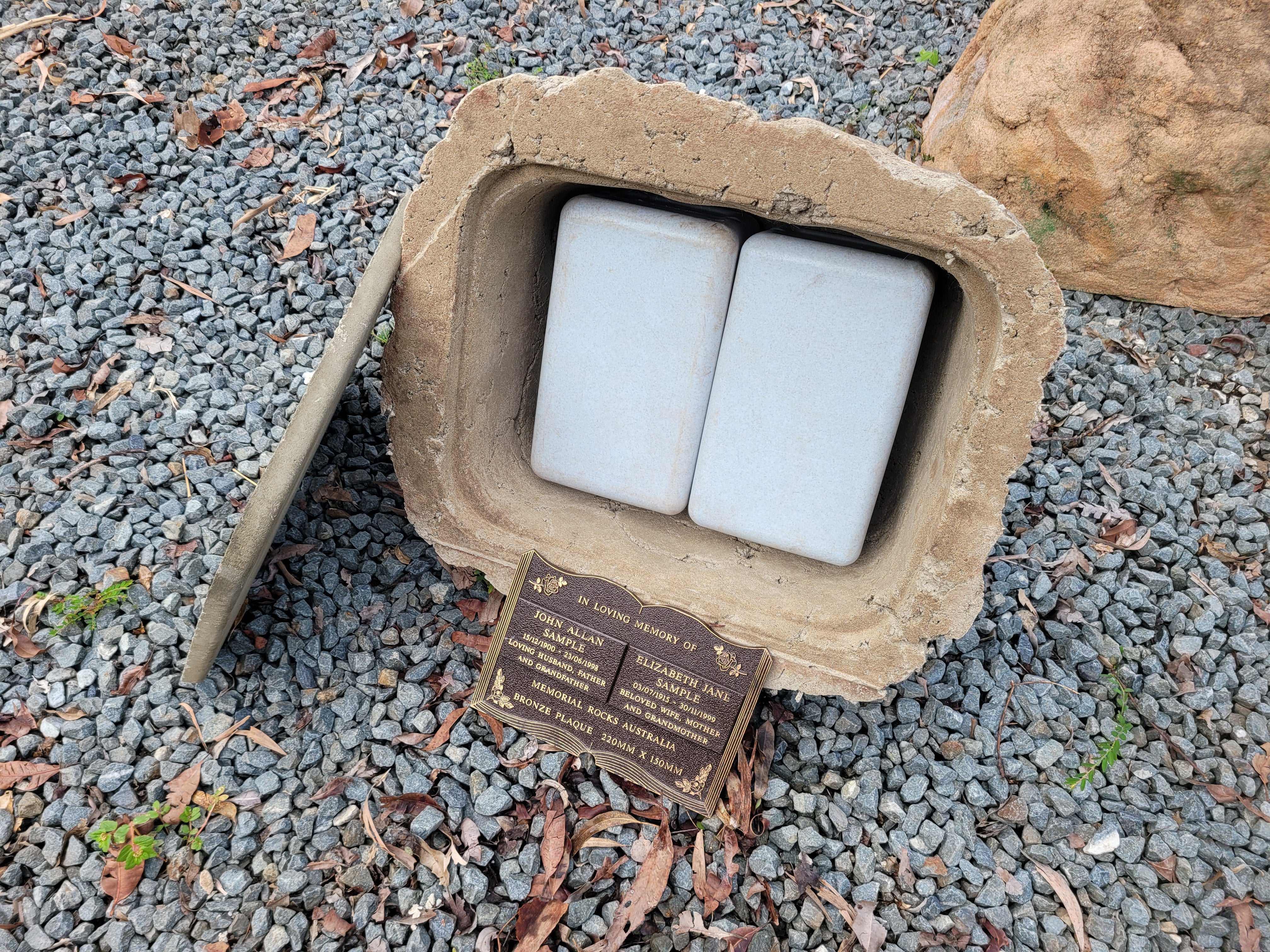 Memorial Rock Urn 2061 Large Double Natural Riversand