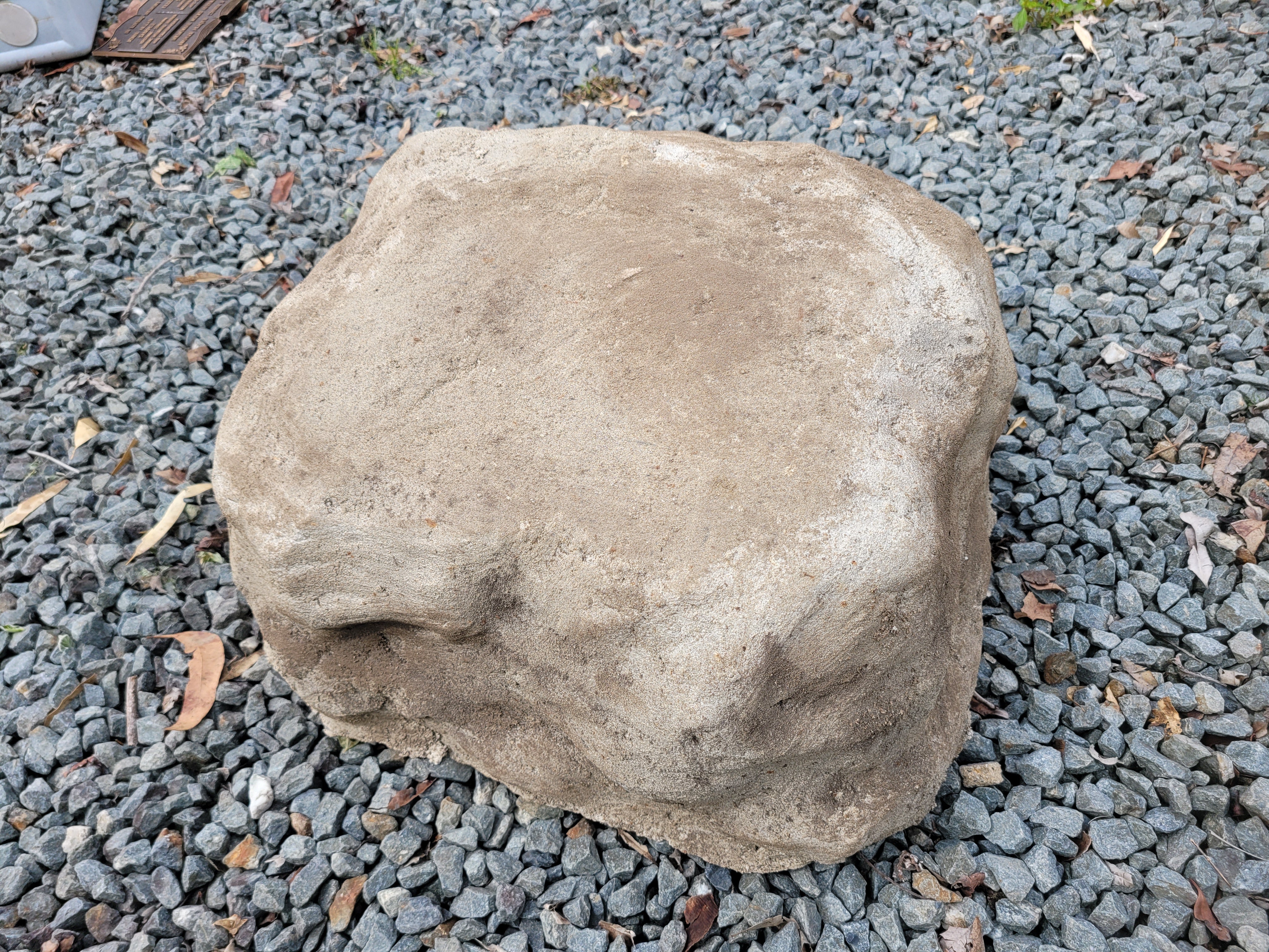 Memorial Rock Urn 2063 Large Double Natural Riversand