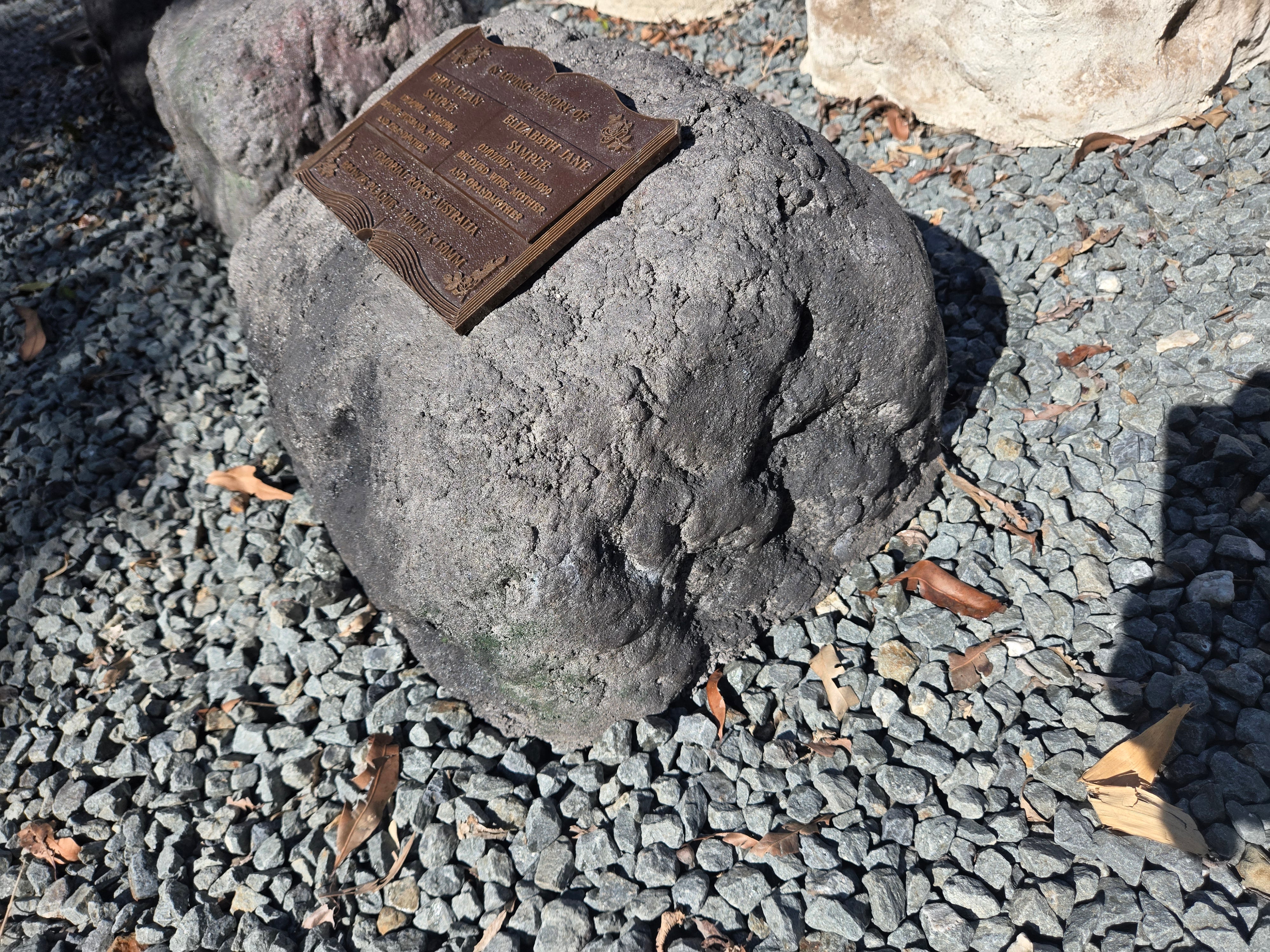 Memorial Rock Urn 2137 Large Double Black