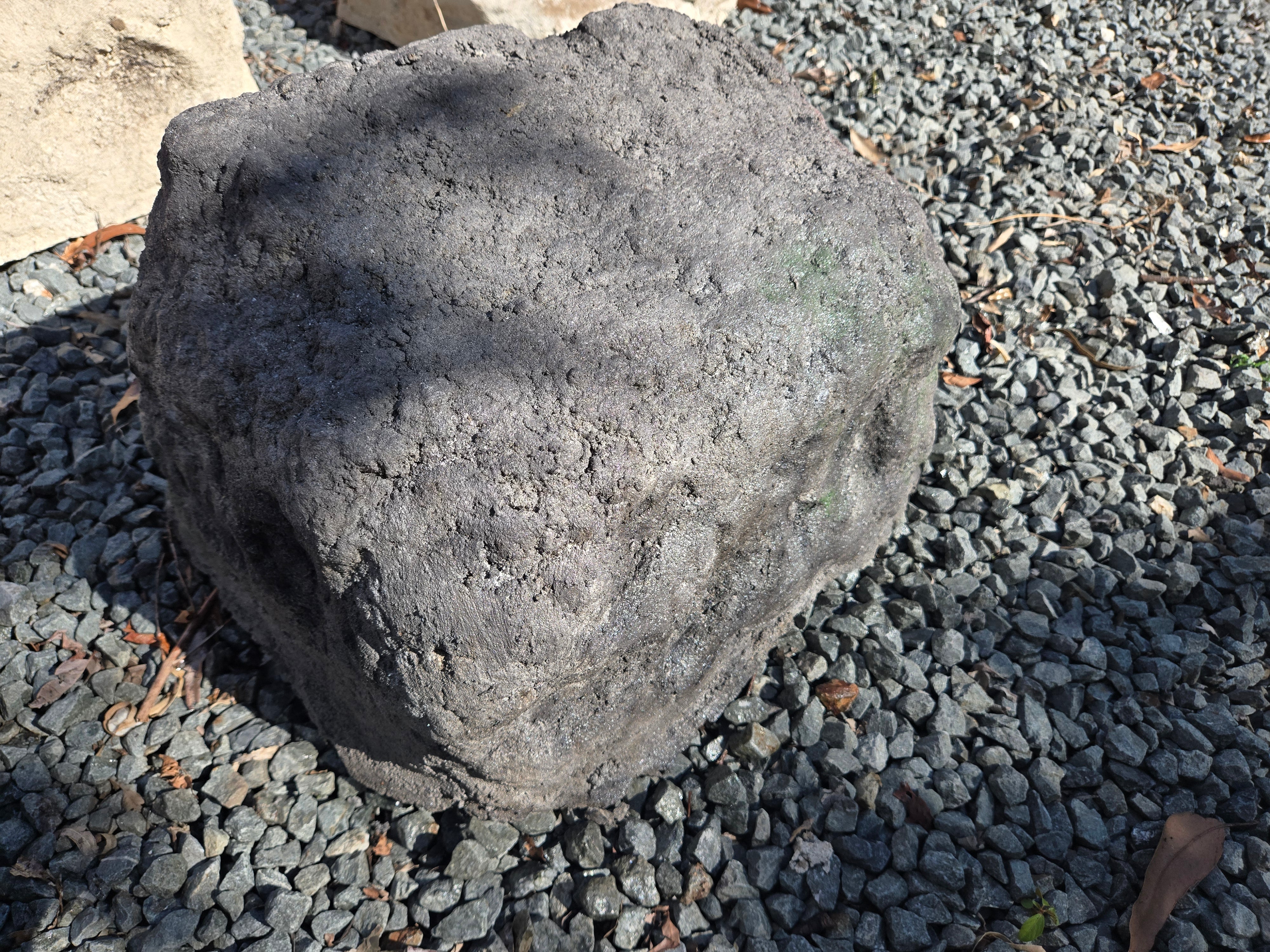 Memorial Rock Urn 2138 Large Double Black
