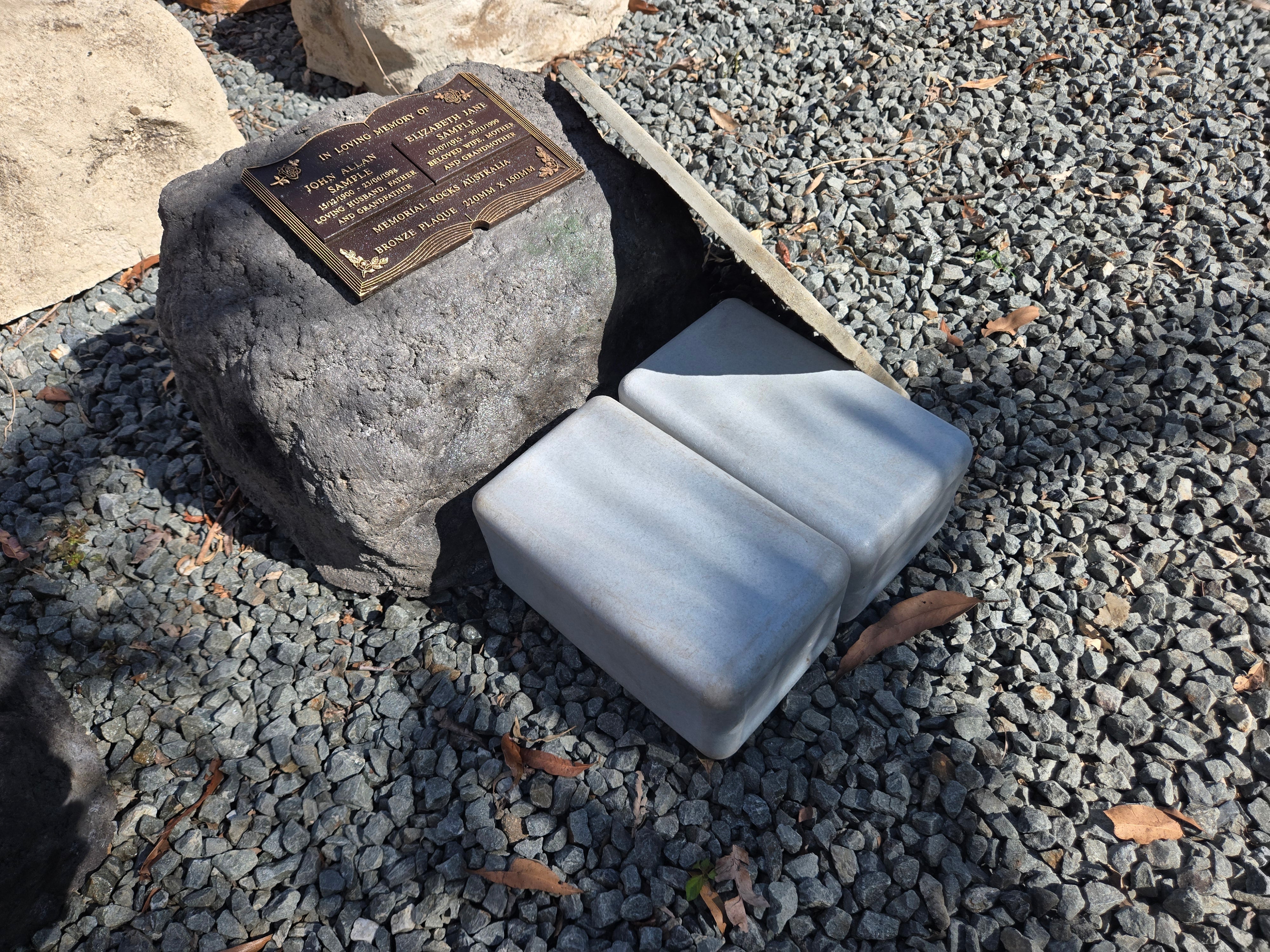 Memorial Rock Urn 2138 Large Double Black